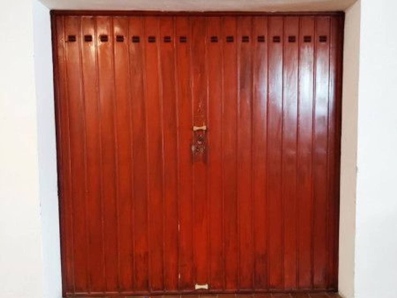 negozio in vendita a Massa in zona Marina di Massa