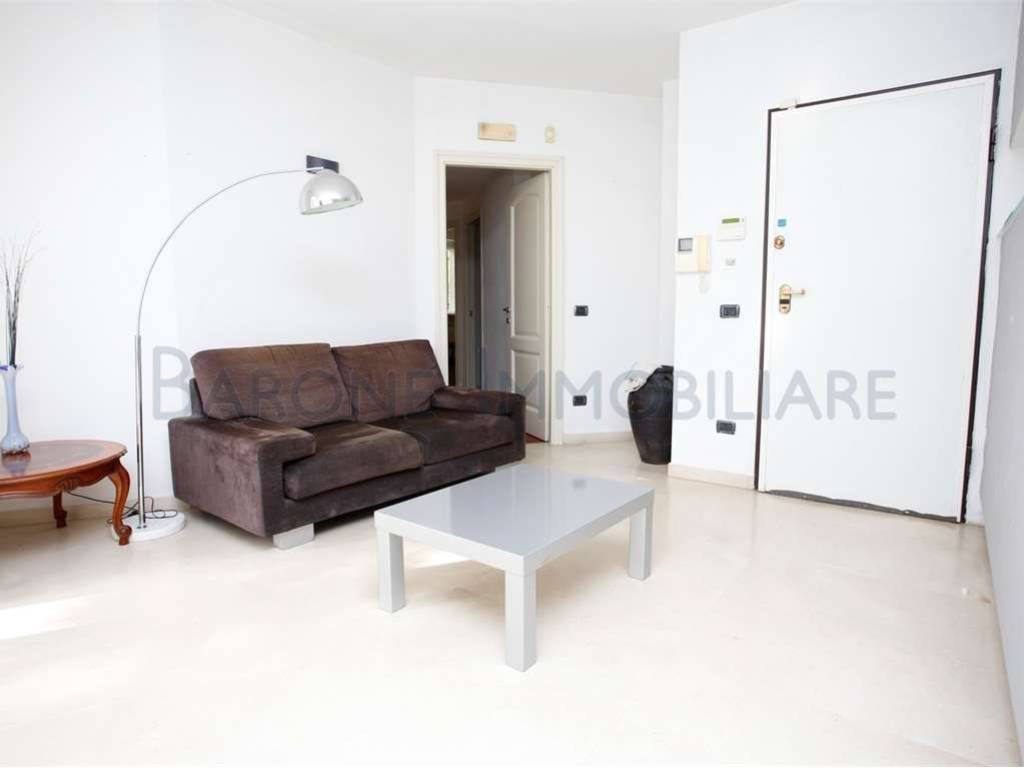 appartamento in vendita a Massa in zona Centro Storico