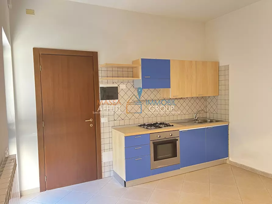 appartamento in vendita a Massa in zona Centro Storico