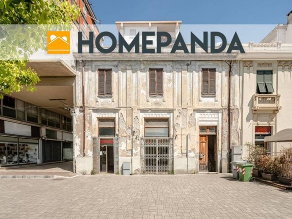 casa indipendente in vendita a Massa