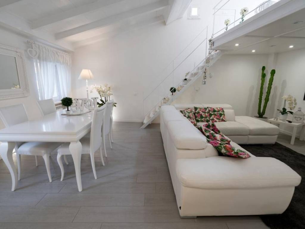 appartamento in vendita a Massa