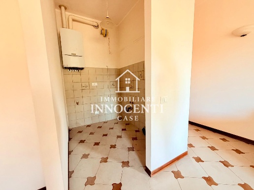 appartamento in vendita a Massa in zona Marina di Massa