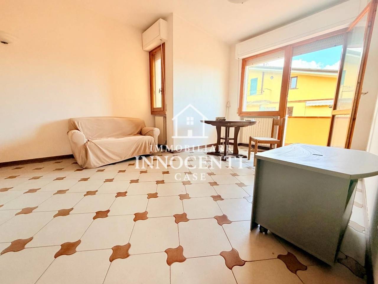 appartamento in vendita a Massa in zona Marina di Massa