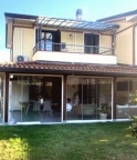 casa indipendente in vendita a Massa in zona Romagnano