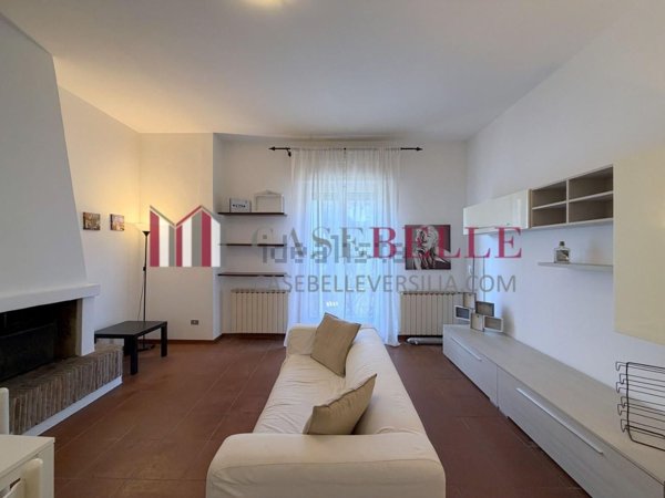 appartamento in vendita a Massa in zona Marina di Massa