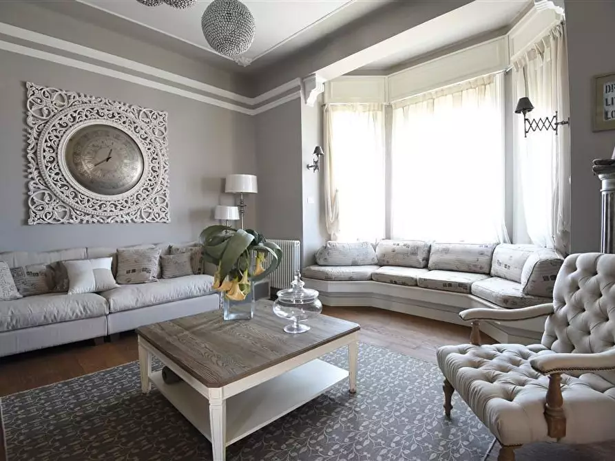 casa indipendente in vendita a Massa in zona Marina di Massa