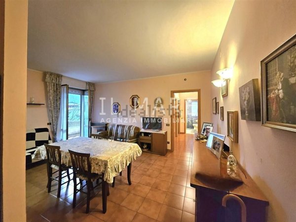 appartamento in vendita a Massa in zona Marina di Massa