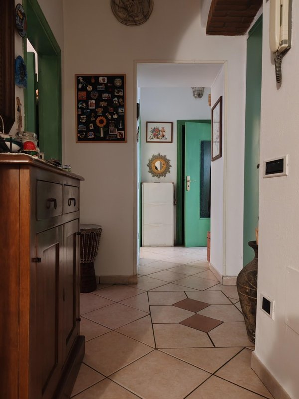 appartamento in vendita a Massa in zona Centro Storico