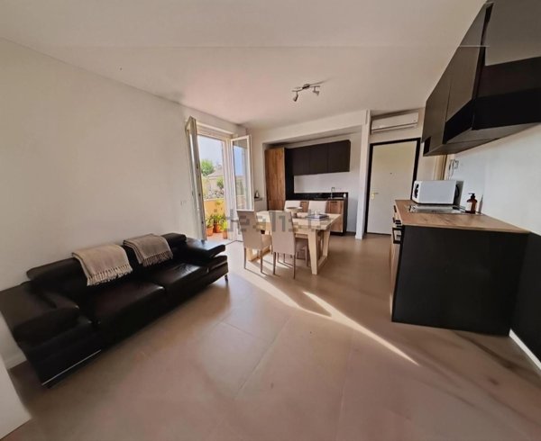 appartamento in vendita a Massa in zona Marina dei Ronchi