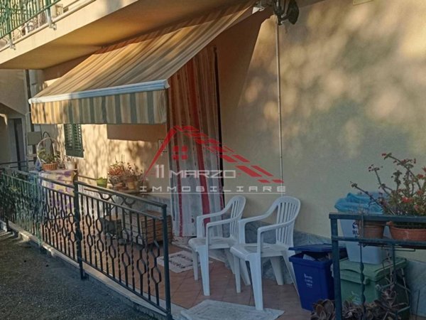 appartamento in vendita a Massa in zona Centro Storico