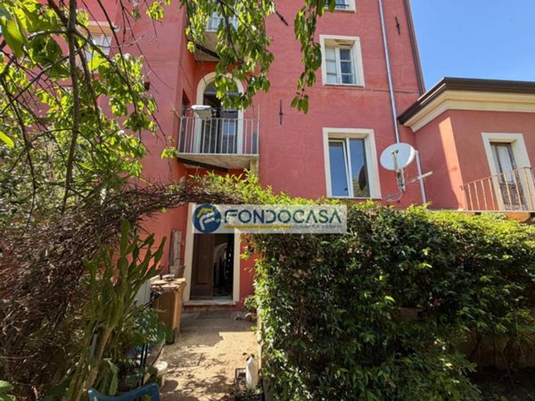 appartamento in vendita a Massa in zona Centro Storico