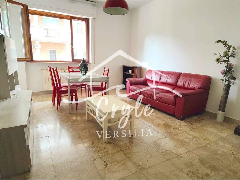 appartamento in vendita a Massa in zona Centro Storico