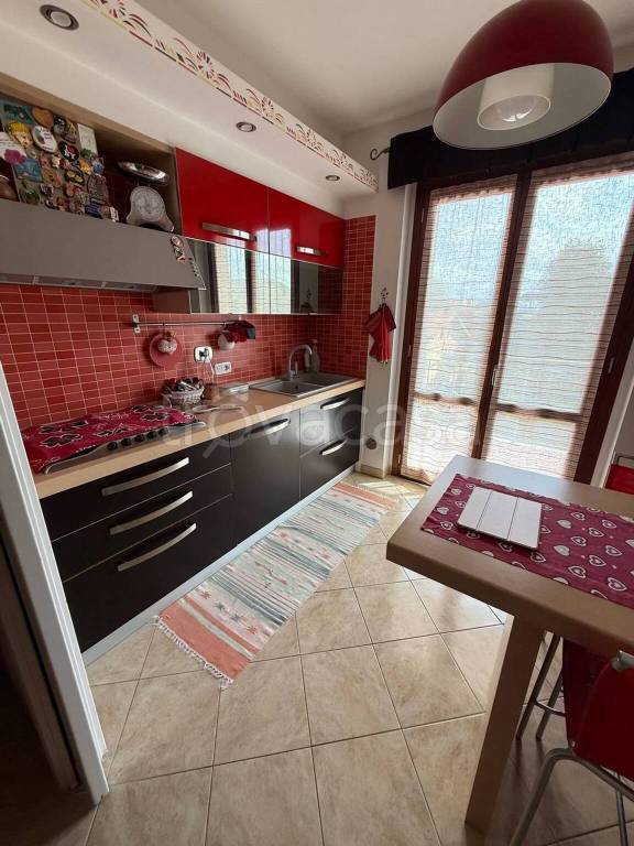 appartamento in vendita a Massa in zona Centro Storico