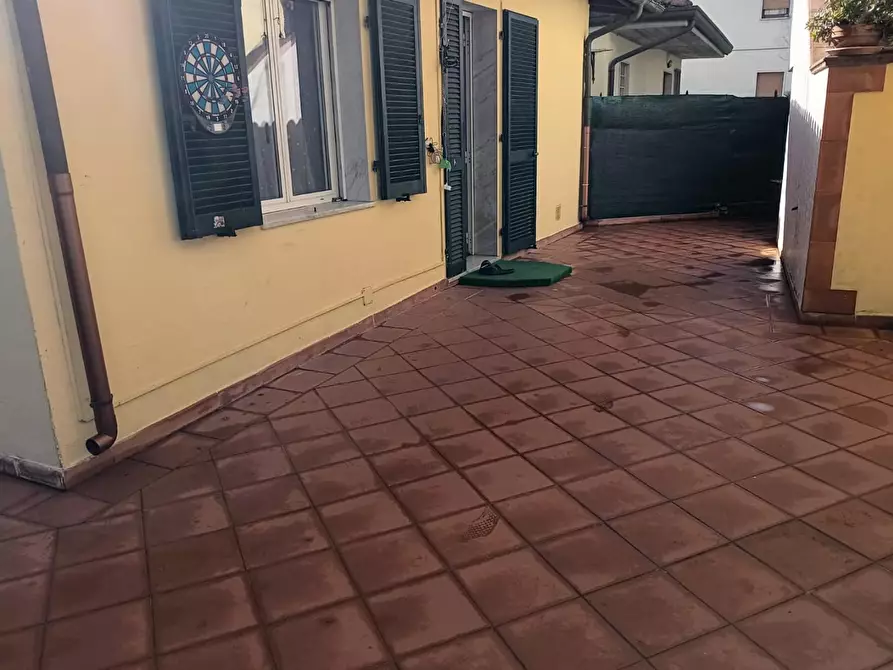 casa indipendente in vendita a Massa
