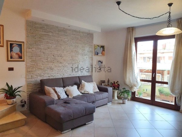 appartamento in vendita a Massa in zona Quercioli