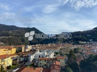 appartamento in vendita a Massa in zona Marina di Massa