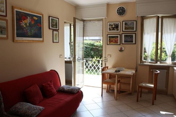 appartamento in vendita a Massa in zona Marina di Massa