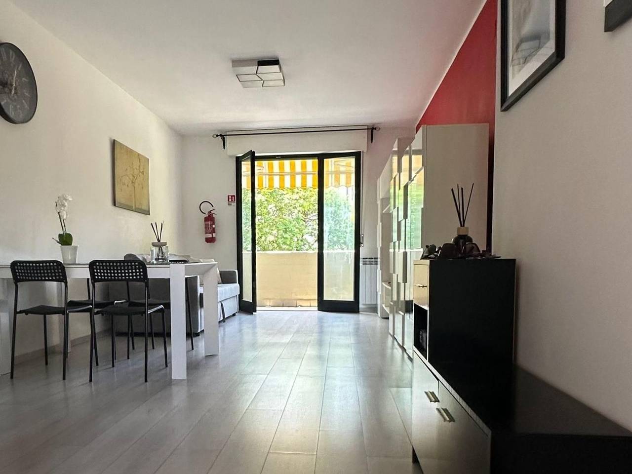 appartamento in vendita a Massa in zona Marina di Massa