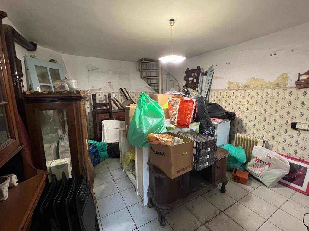 casa indipendente in vendita a Massa in zona Marina di Massa