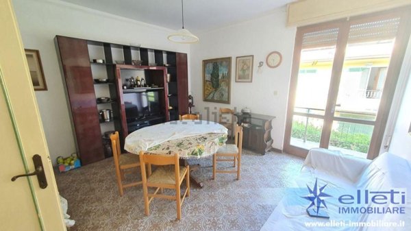appartamento in vendita a Massa in zona Centro Storico