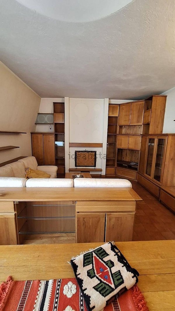 appartamento in vendita a Massa in zona Centro Storico
