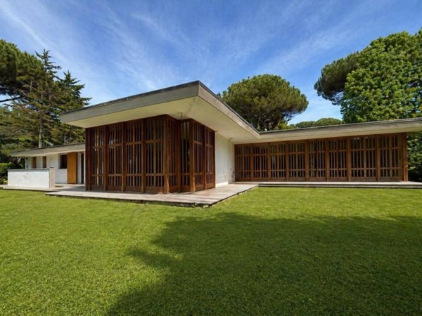 casa indipendente in vendita a Massa in zona Poveromo