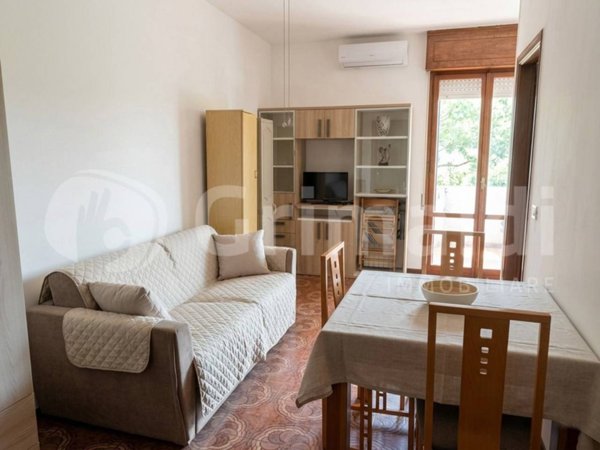 appartamento in vendita a Massa in zona Marina di Massa