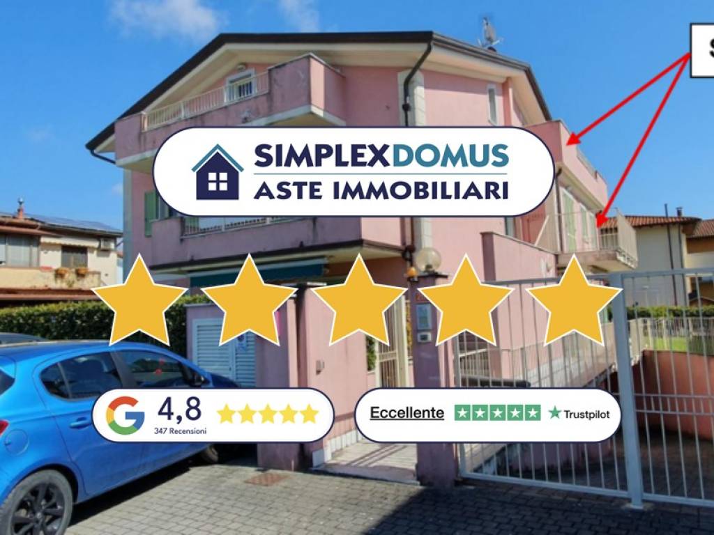 appartamento in vendita a Massa in zona Centro Storico
