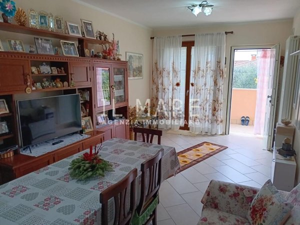 appartamento in vendita a Massa in zona Marina di Massa