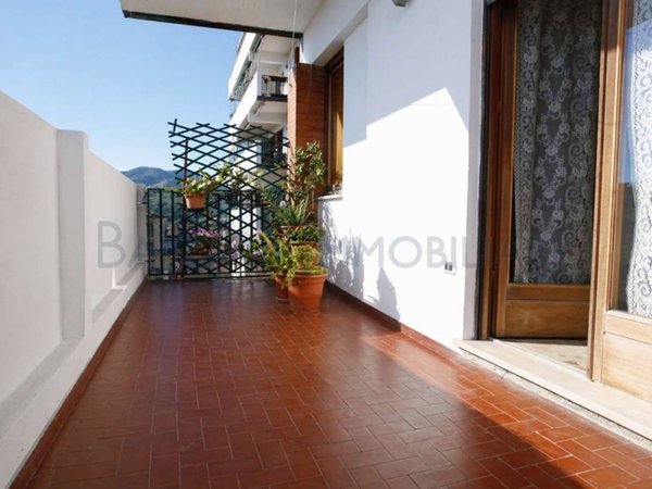 appartamento in vendita a Massa in zona Centro Storico