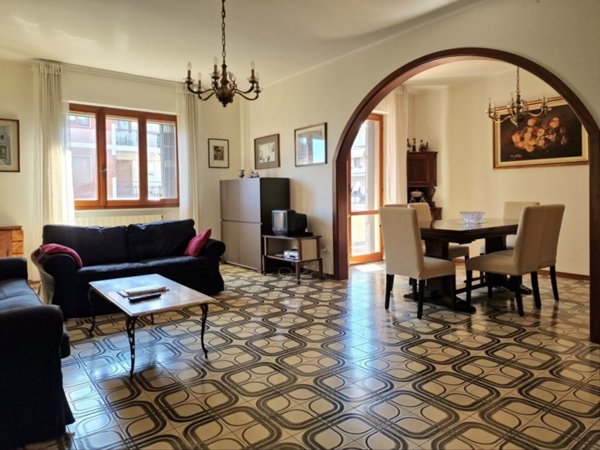 appartamento in vendita a Massa in zona Marina dei Ronchi