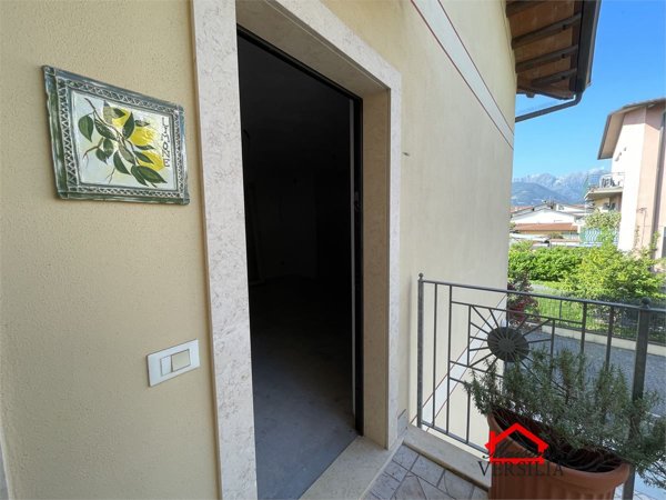appartamento in vendita a Massa in zona Marina di Massa