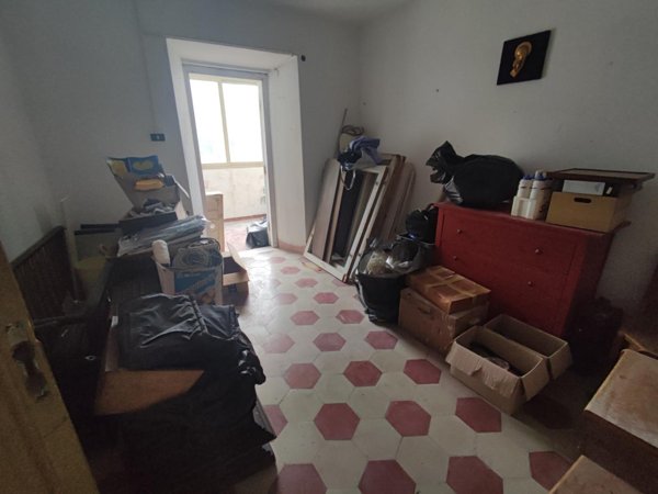 appartamento in vendita a Massa in zona Caglieglia
