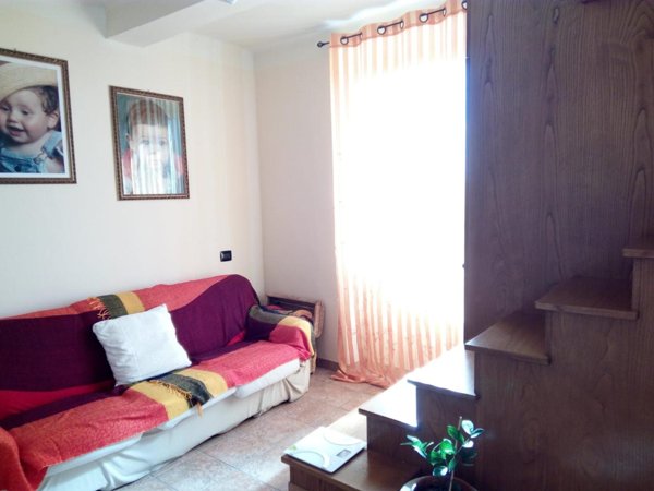 casa indipendente in vendita a Massa in zona Castagnola