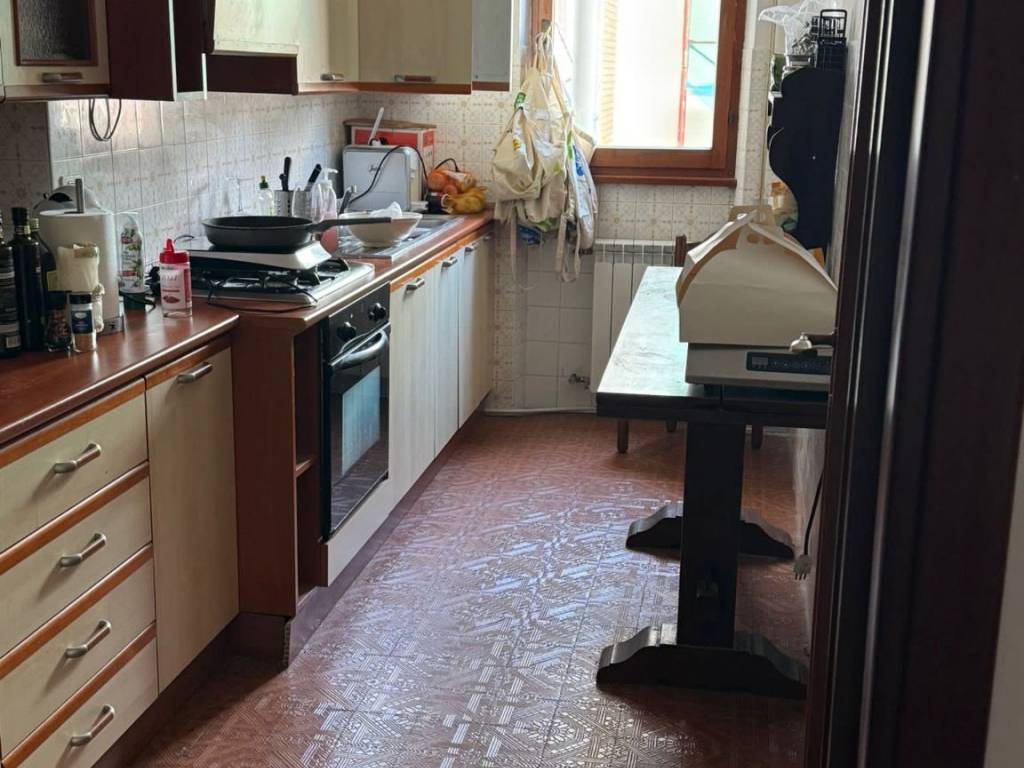 appartamento in vendita a Massa in zona Marina dei Ronchi