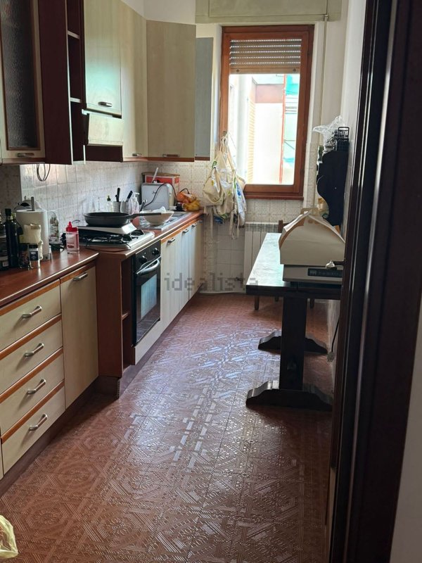 appartamento in vendita a Massa in zona Marina dei Ronchi