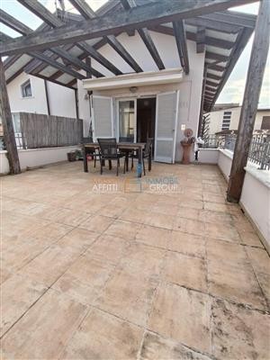 casa indipendente in vendita a Massa in zona Centro Storico