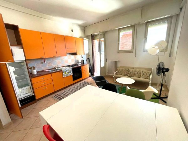 appartamento in vendita a Massa in zona Marina dei Ronchi