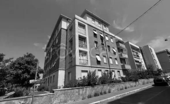 appartamento in vendita a Massa in zona Centro Storico