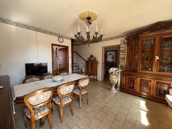 appartamento in vendita a Massa in zona Marina di Massa