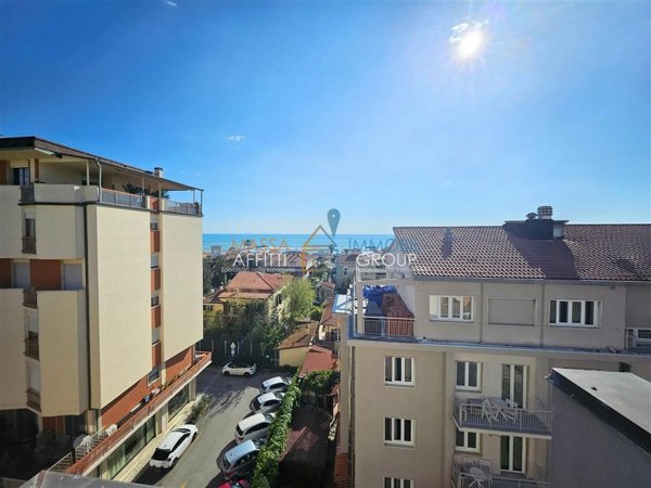 appartamento in vendita a Massa in zona Marina di Massa