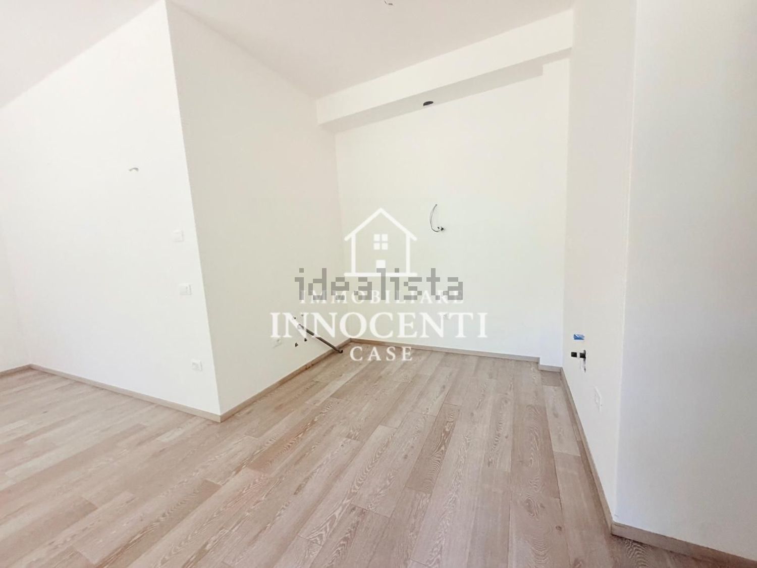 appartamento in vendita a Massa in zona Centro Storico