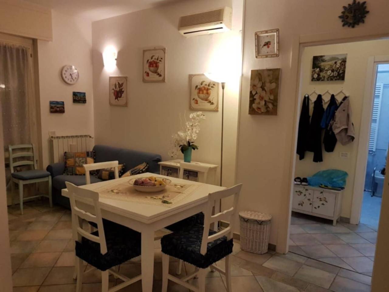 appartamento in vendita a Massa in zona Marina dei Ronchi
