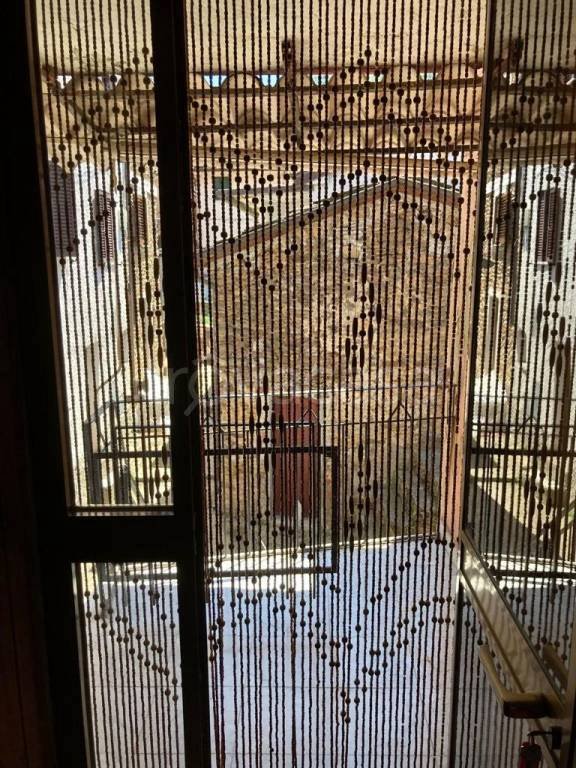 appartamento in vendita a Massa in zona Antona