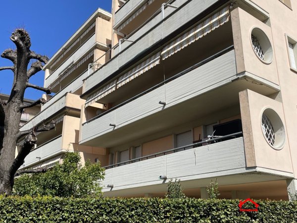 appartamento in vendita a Massa in zona Centro Storico