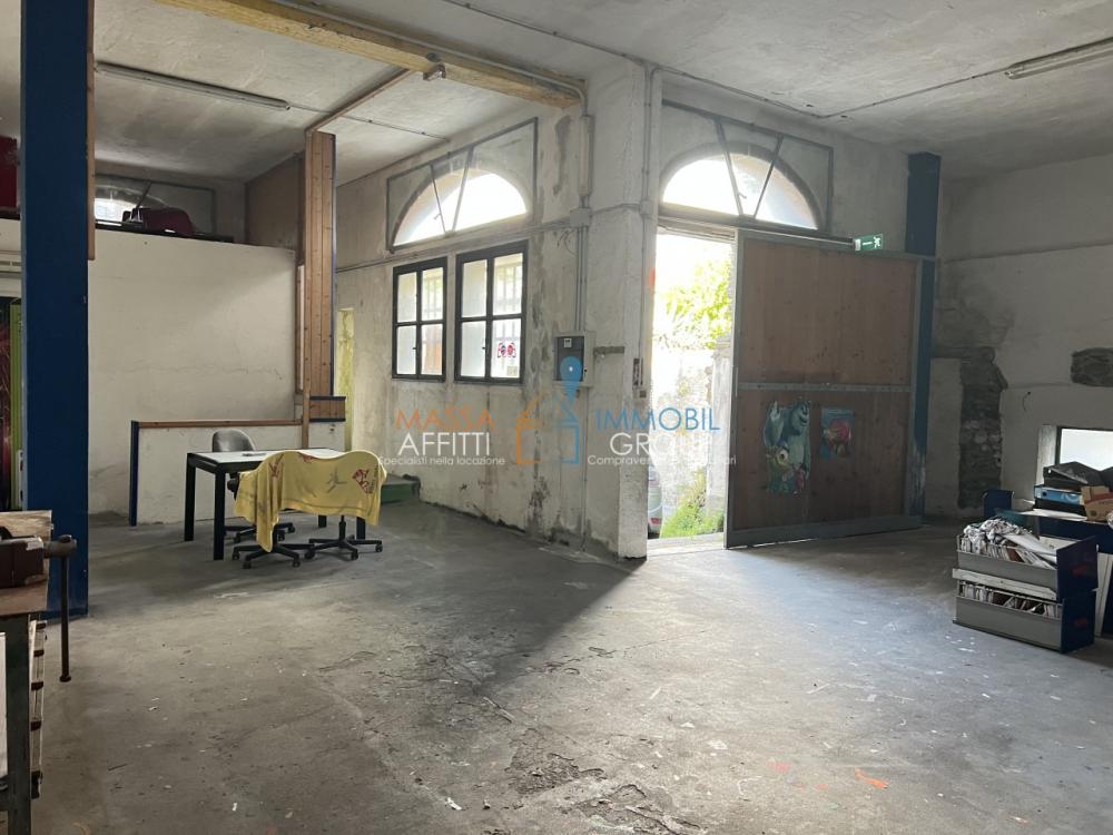 loft in vendita a Massa in zona Borgo del Ponte