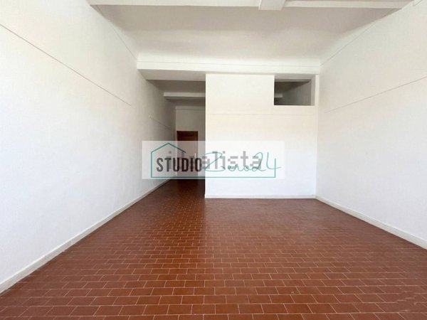 appartamento in vendita a Massa in zona Centro Storico