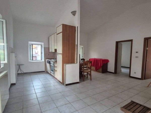casa indipendente in vendita a Massa in zona Centro Storico