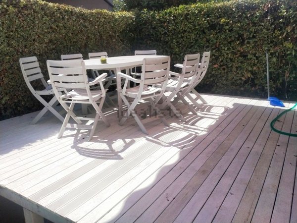 casa indipendente in vendita a Massa in zona Marina dei Ronchi