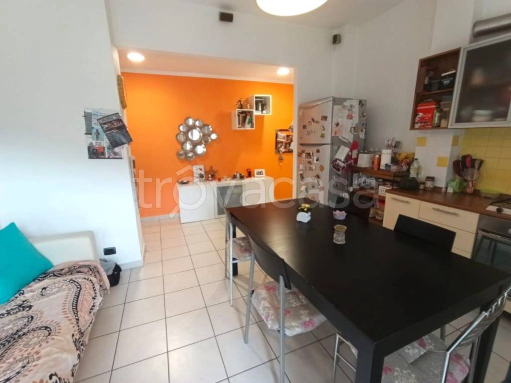 appartamento in vendita a Massa in zona Centro Storico